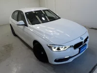BMW 3-Series лот № 31002 оценка 4  с аукциона в Японии 3