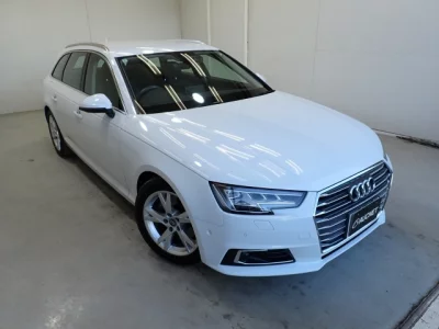 Audi A4  с аукциона в Японии