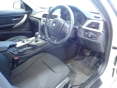 BMW 3-Series  с аукциона в Японии