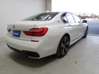 BMW 7-Series лот № 34513 оценка 4.5  с аукциона в Японии 7
