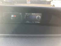 Toyota PRIUS лот № 11001 оценка 3.5  с аукциона в Японии 3