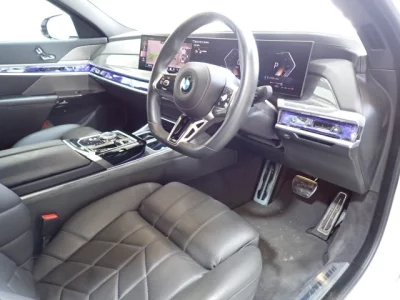 BMW 7-Series  с аукциона в Японии