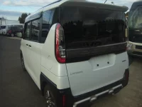 Mitsubishi DELICA MINI лот № 24031 оценка 5  с аукциона в Японии 8
