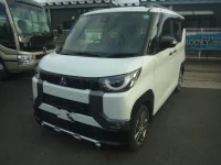 Mitsubishi DELICA MINI лот № 24031 оценка 5  с аукциона в Японии 4