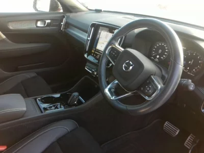 Volvo XC40  с аукциона в Японии