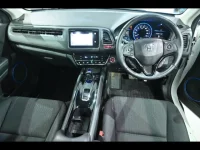 Honda VEZEL лот № 20196 оценка 3.5  с аукциона в Японии 4