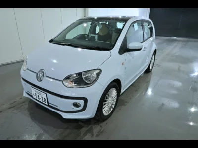 Volkswagen UP  с аукциона в Японии
