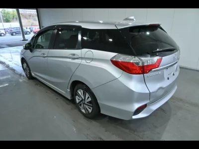 Honda SHUTTLE  с аукциона в Японии