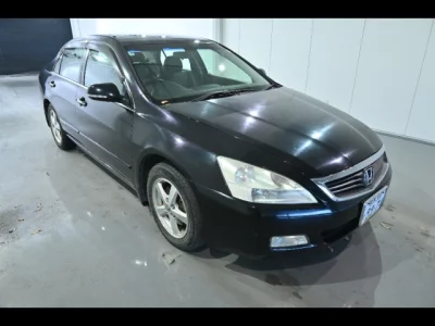 Honda INSPIRE  с аукциона в Японии