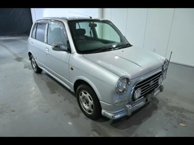 Daihatsu MIRA  с аукциона в Японии