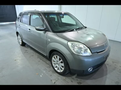 Mazda VERISA  с аукциона в Японии