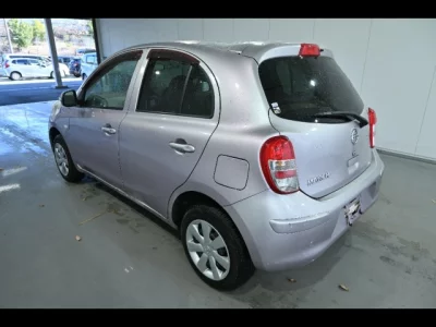 Nissan MARCH  с аукциона в Японии