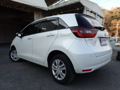 Honda FIT  с аукциона в Японии