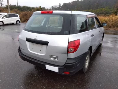 Mitsubishi LANCER VAN
