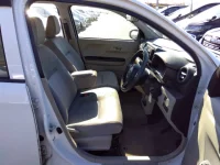 Toyota PASSO лот № 25271 оценка 3  с аукциона в Японии 3