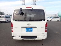 Toyota HIACE VAN лот № 25306 оценка 3.5  с аукциона в Японии 5