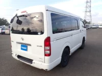 Toyota HIACE VAN лот № 25306 оценка 3.5  с аукциона в Японии 6