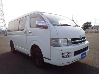 Toyota HIACE VAN  с аукциона в Японии