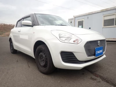 Suzuki SWIFT  с аукциона в Японии