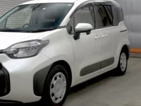 Toyota SIENTA лот № 1042 оценка R  с аукциона в Японии 3