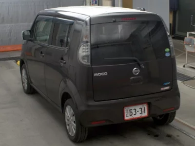 Nissan MOCO