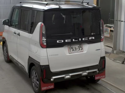 Mitsubishi DELICA MINI  с аукциона в Японии