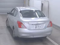 Nissan LATIO лот № 6003 оценка 3.5  с аукциона в Японии 1