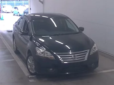 Nissan SYLPHY  с аукциона в Японии