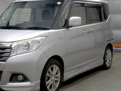 Mitsubishi DELICA D2