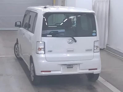 Daihatsu MOVE CONTE