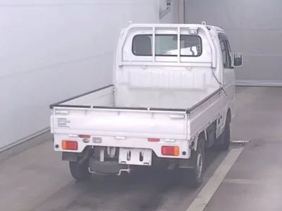 Nissan CLIPPER TRUCK