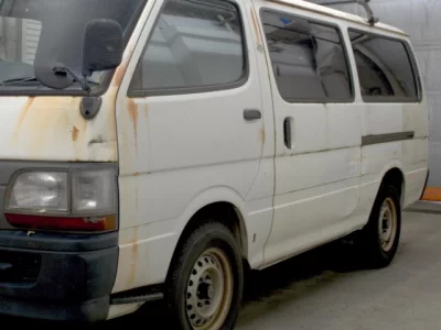 Toyota HIACE VAN  с аукциона в Японии