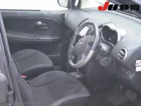 Nissan NOTE лот № 27 оценка 3.5  с аукциона в Японии 2
