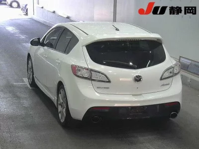 Mazda AXELA  с аукциона в Японии