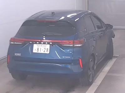 Nissan AURA  с аукциона в Японии