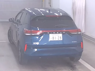 Nissan AURA  с аукциона в Японии