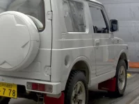 Suzuki JIMNY лот № 8017 оценка 3.5  с аукциона в Японии 4
