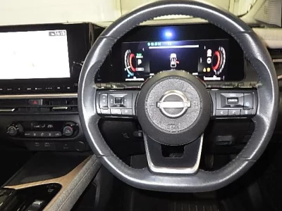 Nissan AURA  с аукциона в Японии