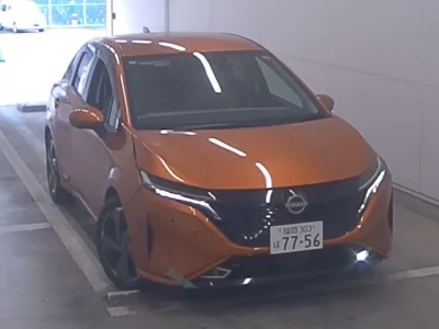 Nissan AURA  с аукциона в Японии