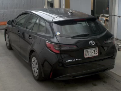 Toyota COROLLA TOURING  с аукциона в Японии