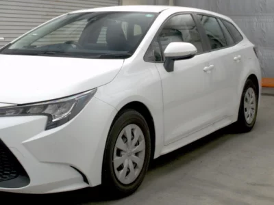Toyota COROLLA TOURING  с аукциона в Японии