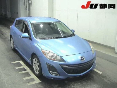 Mazda AXELA  с аукциона в Японии