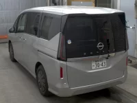 Nissan SERENA лот № 6016 оценка 3.5  с аукциона в Японии 1