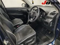 Suzuki SWIFT лот № 3007 оценка 3.5  с аукциона в Японии 2