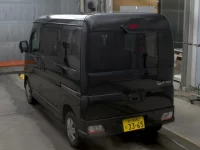 Daihatsu ATRAI VAN лот № 8047 оценка 4  с аукциона в Японии 1