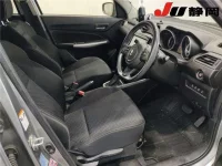 Suzuki SWIFT лот № 3018 оценка R  с аукциона в Японии 2
