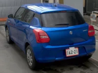 Suzuki SWIFT лот № 6048 оценка R  с аукциона в Японии 1