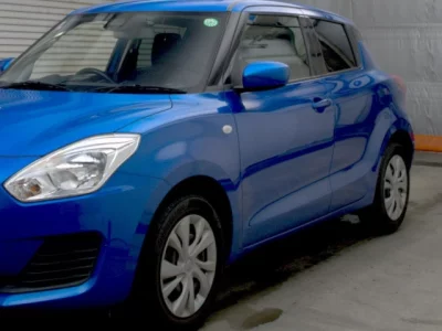 Suzuki SWIFT  с аукциона в Японии