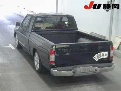 Nissan DATSUN PICKUP