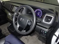 Honda ODYSSEY лот № 3003 оценка R  с аукциона в Японии 2